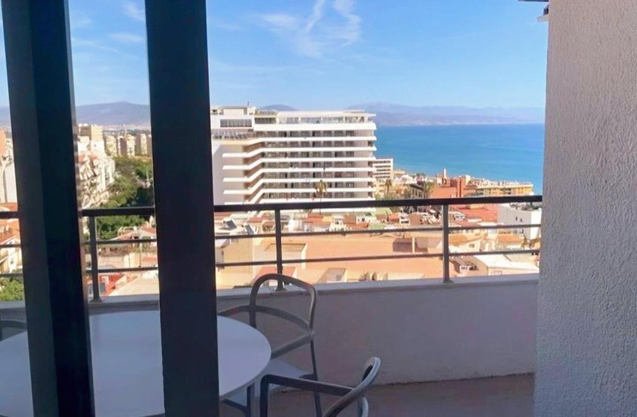Апартаменти Oasis Sea & Sky - La Nogalera Торремолінос Екстер'єр фото